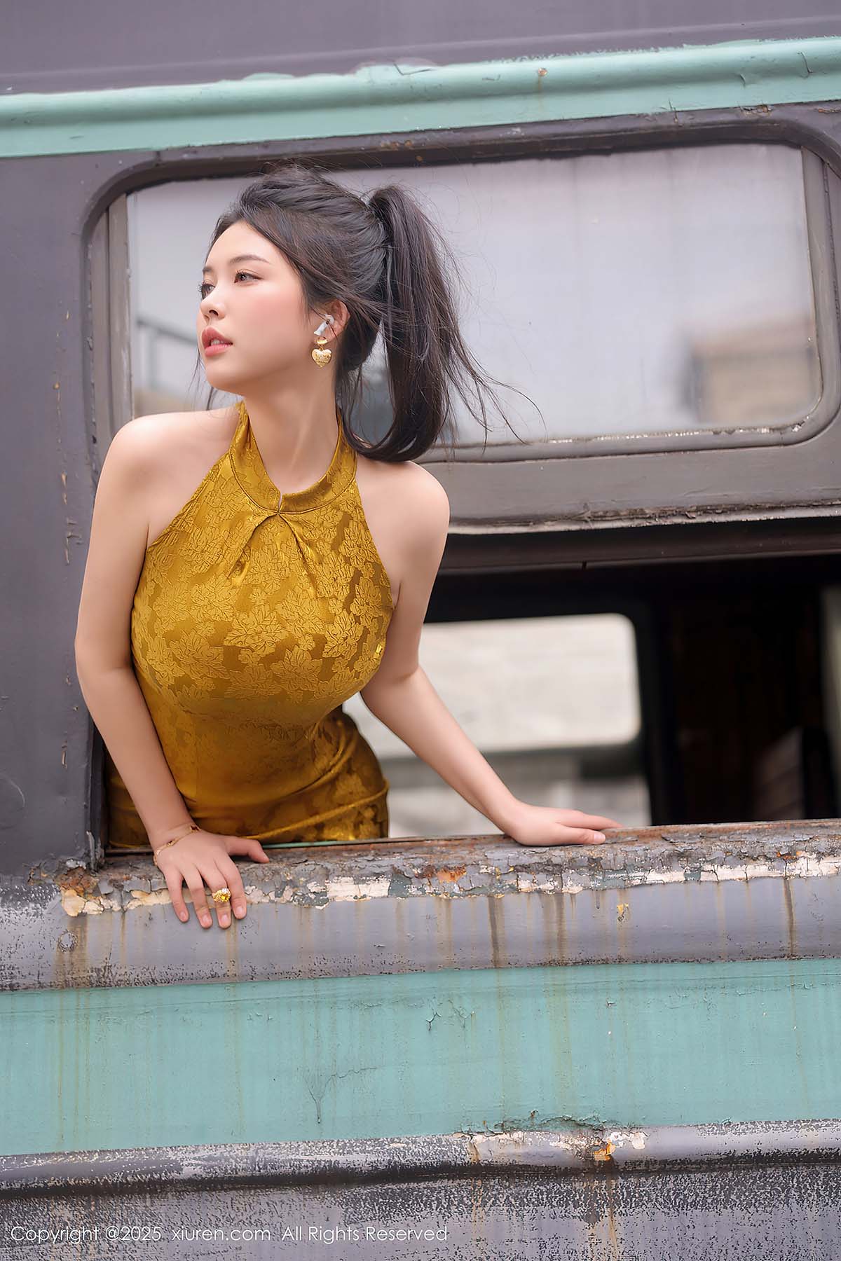 10002.jpg