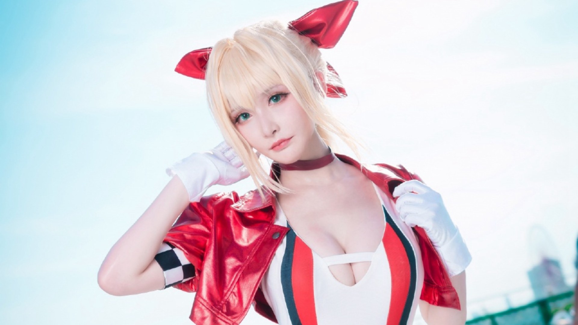 在下萝莉控ii cos银发闪电，时尚战场上的女武神，清扬马尾的勇敢告白