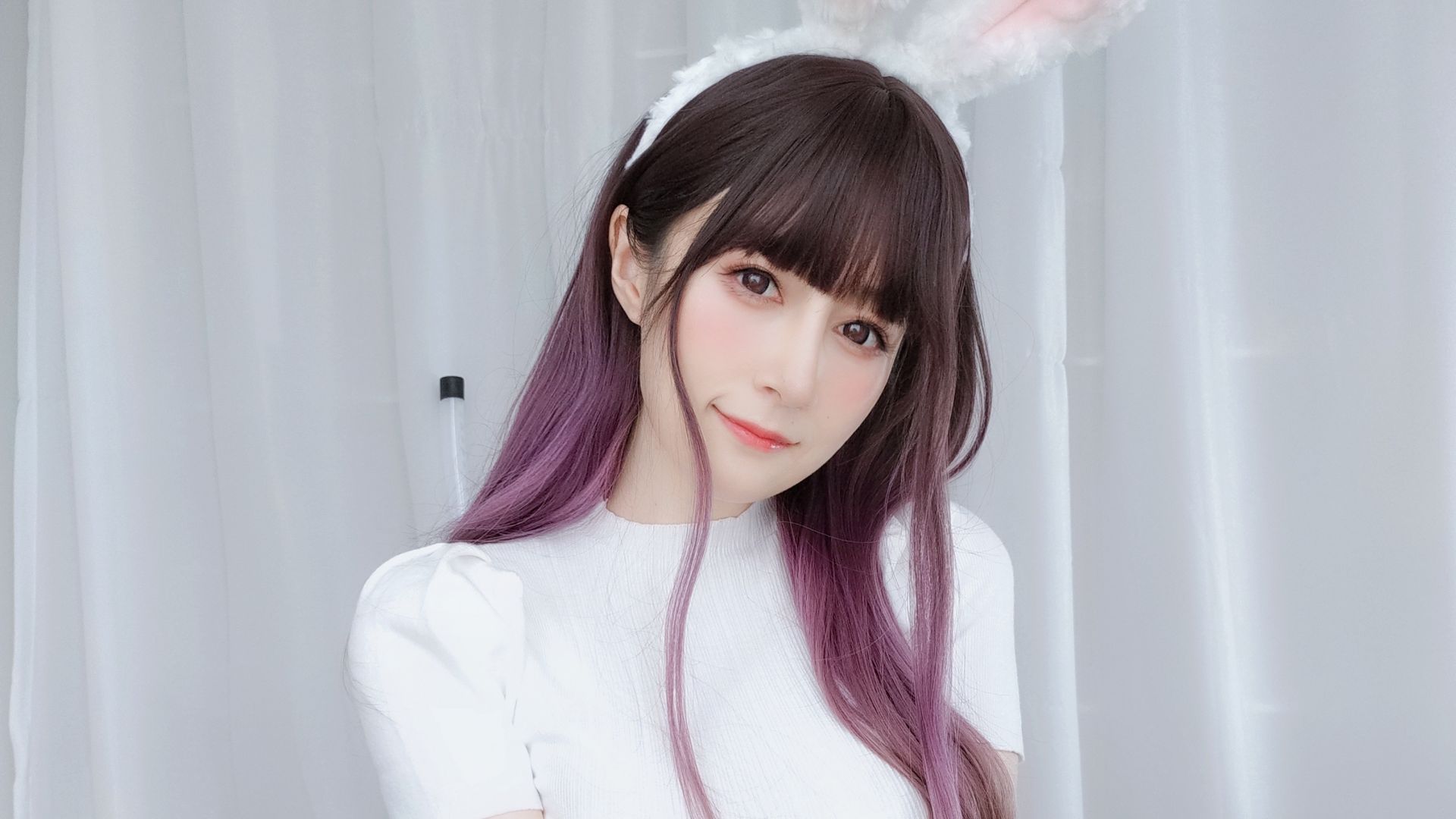 白银81化身为紫发兔耳萌娘在线邀宠，白银81最新图集免费在线预览