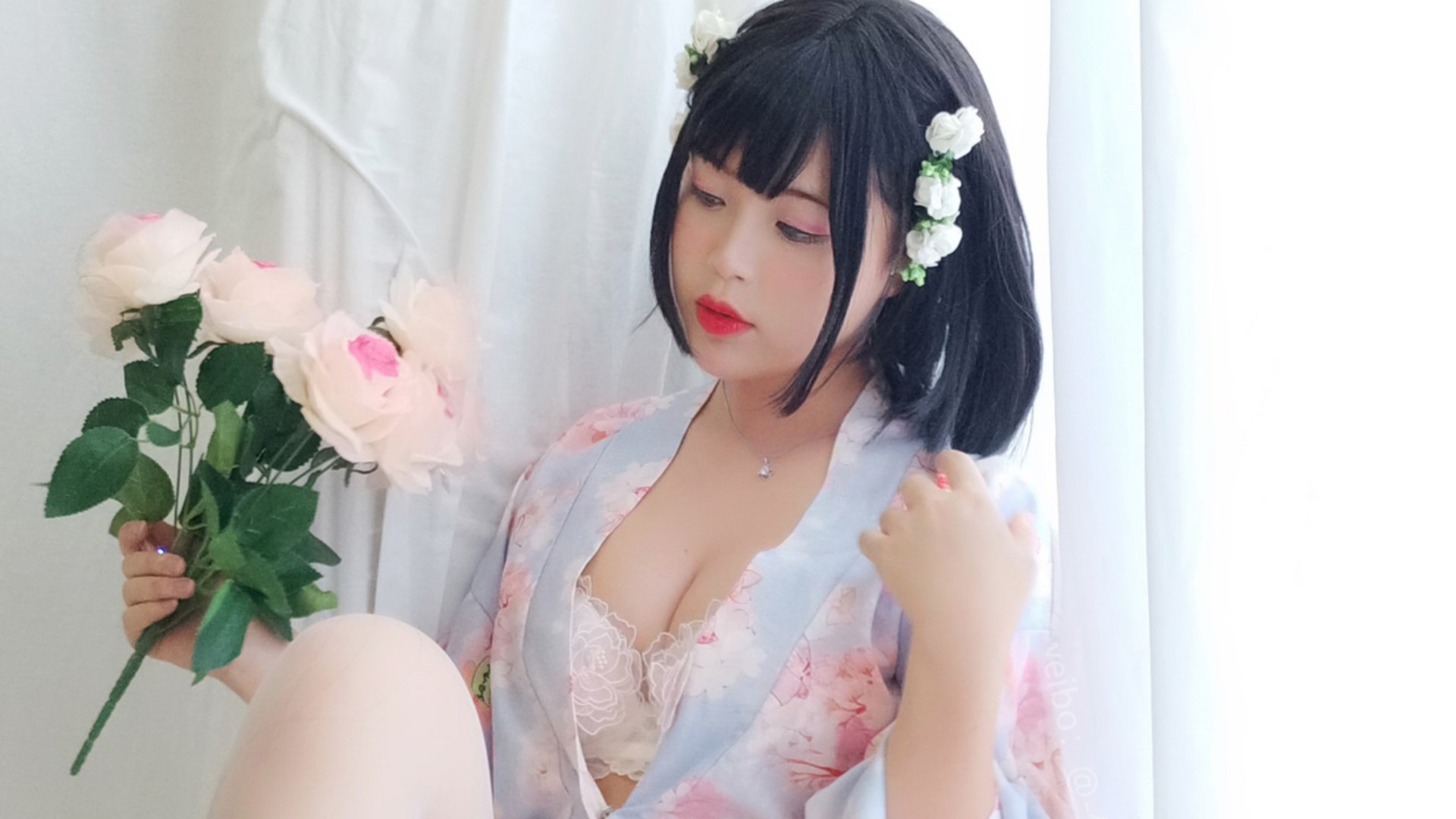 白烨cos与花间的秘密,那个午后的春风醉梦