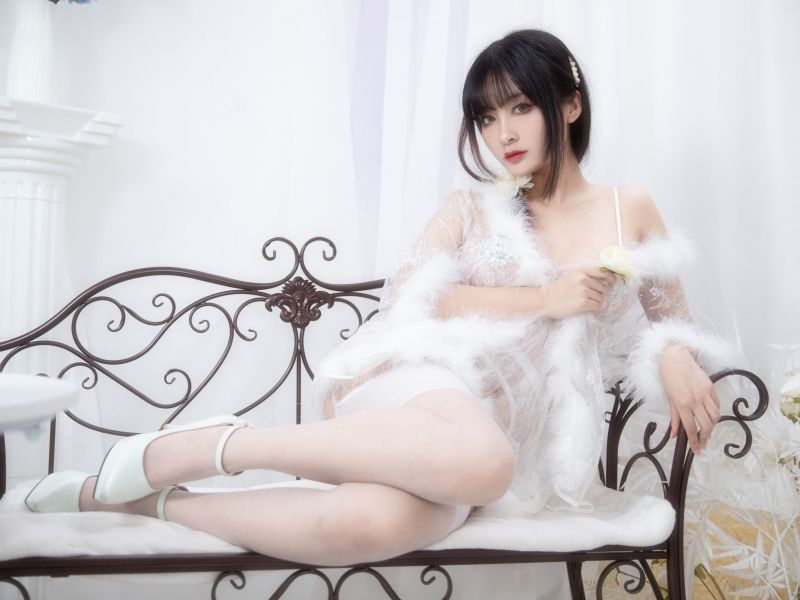 洛璃LoLiSAMA(一只璃猫猫)cos写真图片集大全[33套]合集网盘下载[21.7GB]