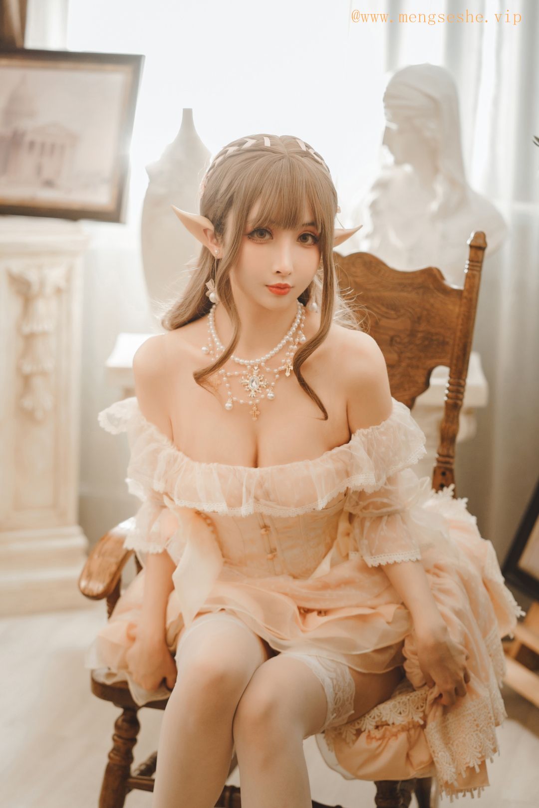 rioko凉凉子-精灵姐姐 [31P-5V]