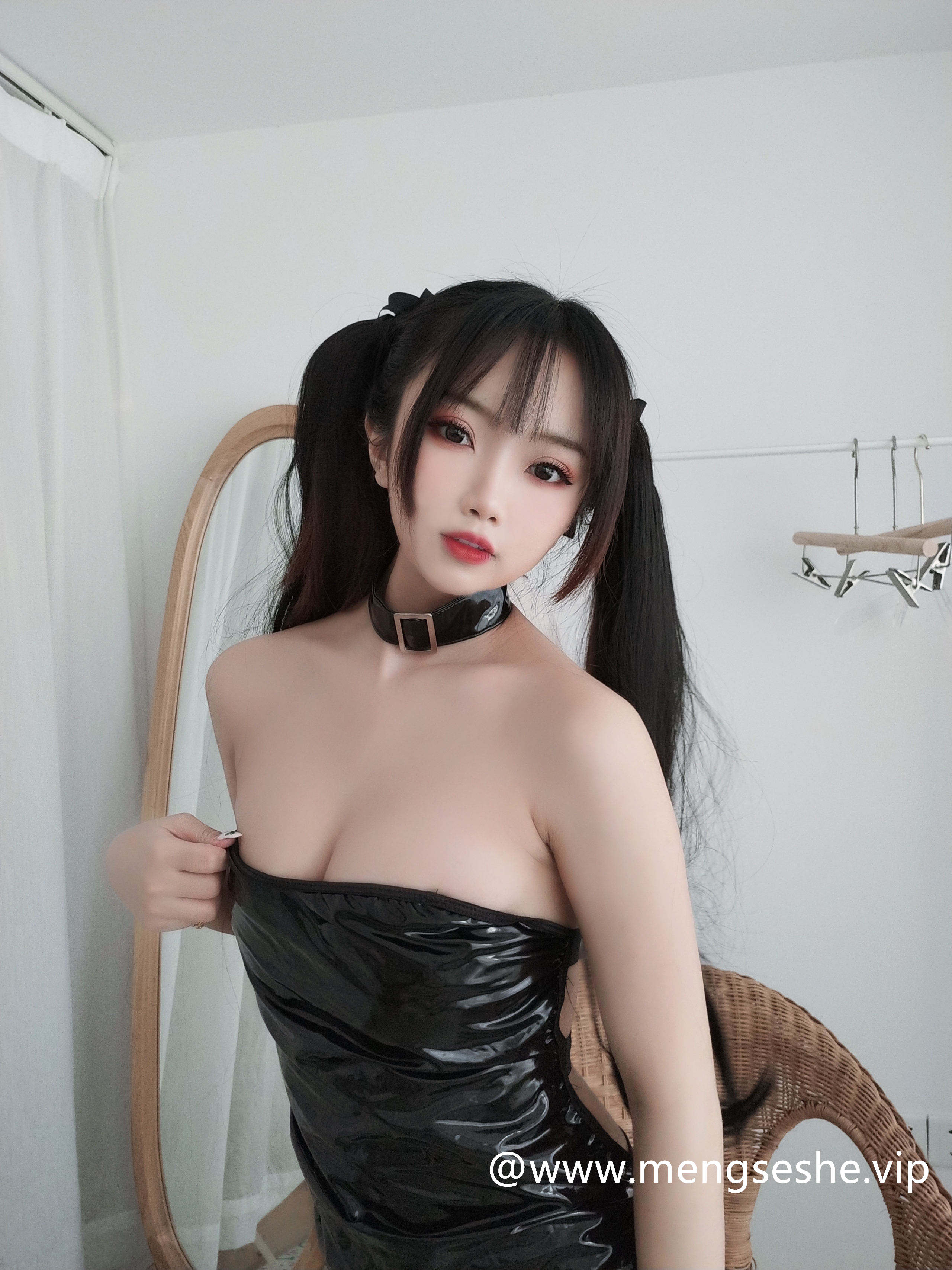 鬼畜瑶在不在w[cos写真图集全套][50套][7.8GB]合集网盘下载